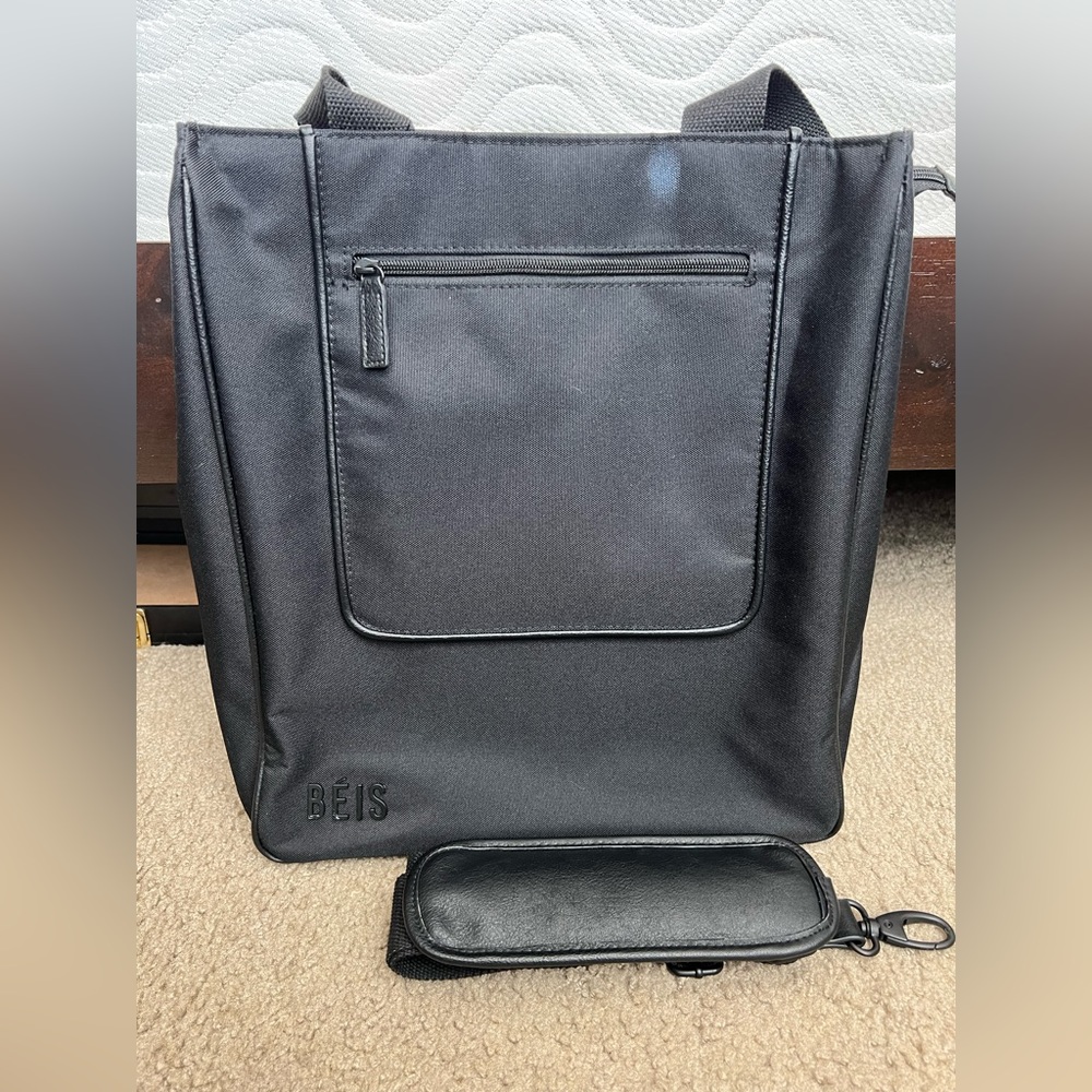 BEIS North to South Tote in Black